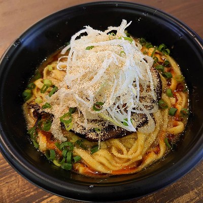 汁なし担々麺