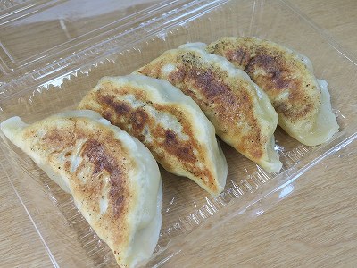 ジャンボギョーザ