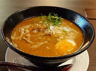 濃厚担々麺