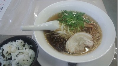鶏節醤油ラーメン ＋ ミニわかめご飯
