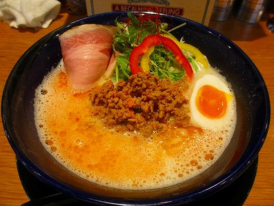 豆乳・アーモンドミルク担々麺