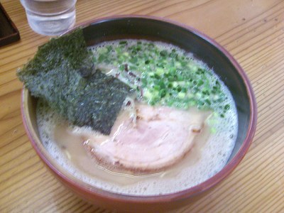 豚骨ラーメン