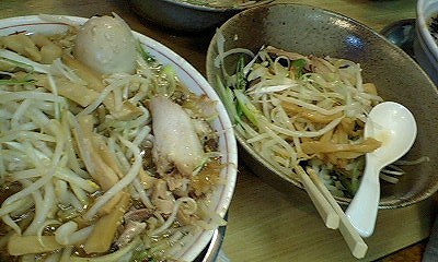 丼を分けて食べる