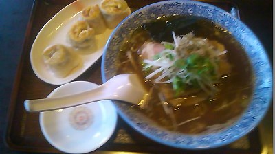 一口餃子＋煮干し中華