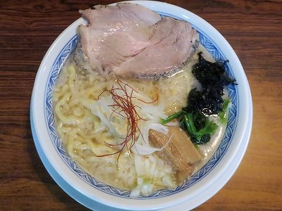 背脂らーめん 塩